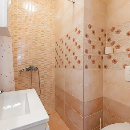 Gorgeous In With Wifi * Mandre