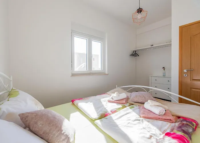 Gorgeous In With Wifi Holiday home *