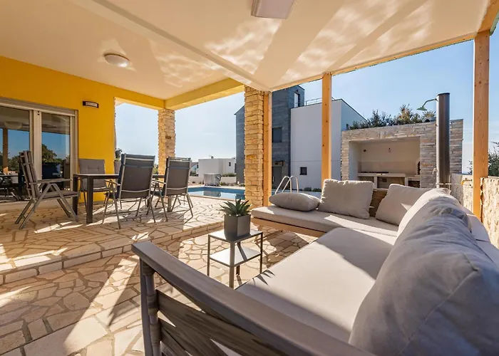Gorgeous In With Wifi Holiday home Mandre